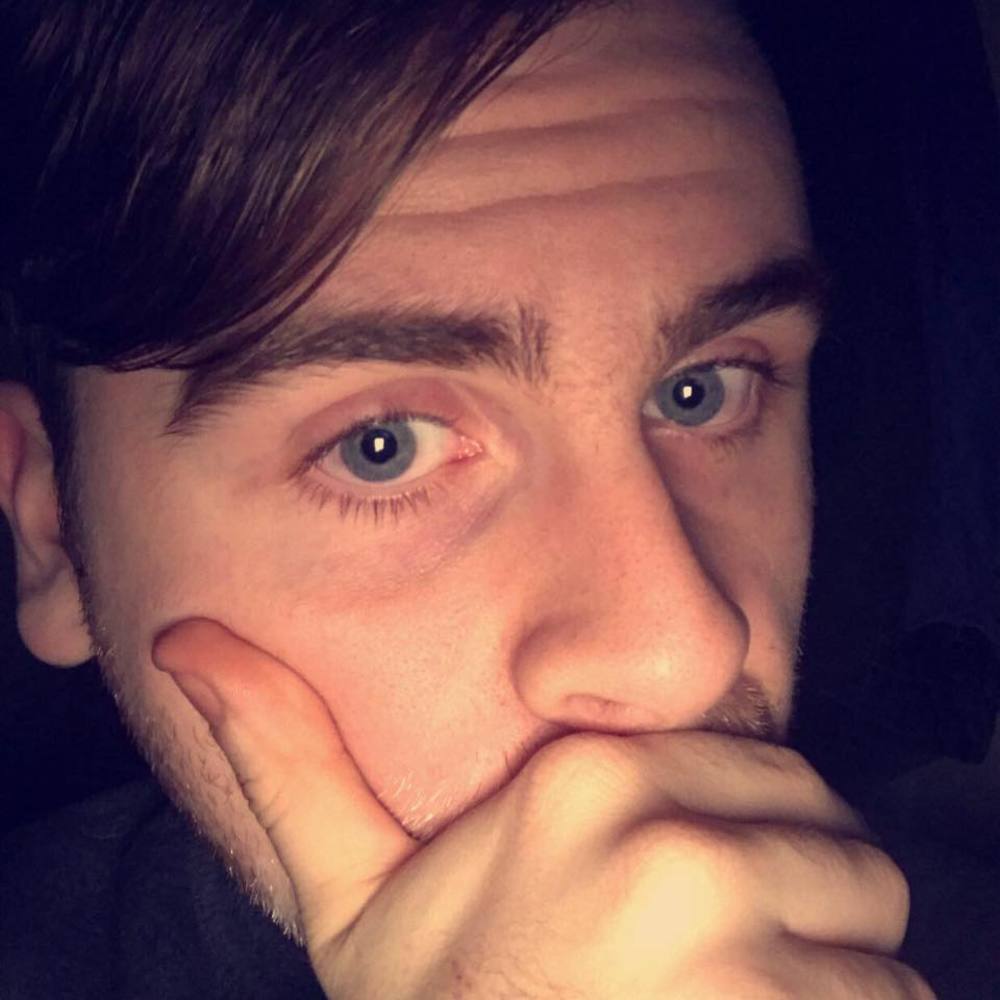 Meet your Posher, Eric